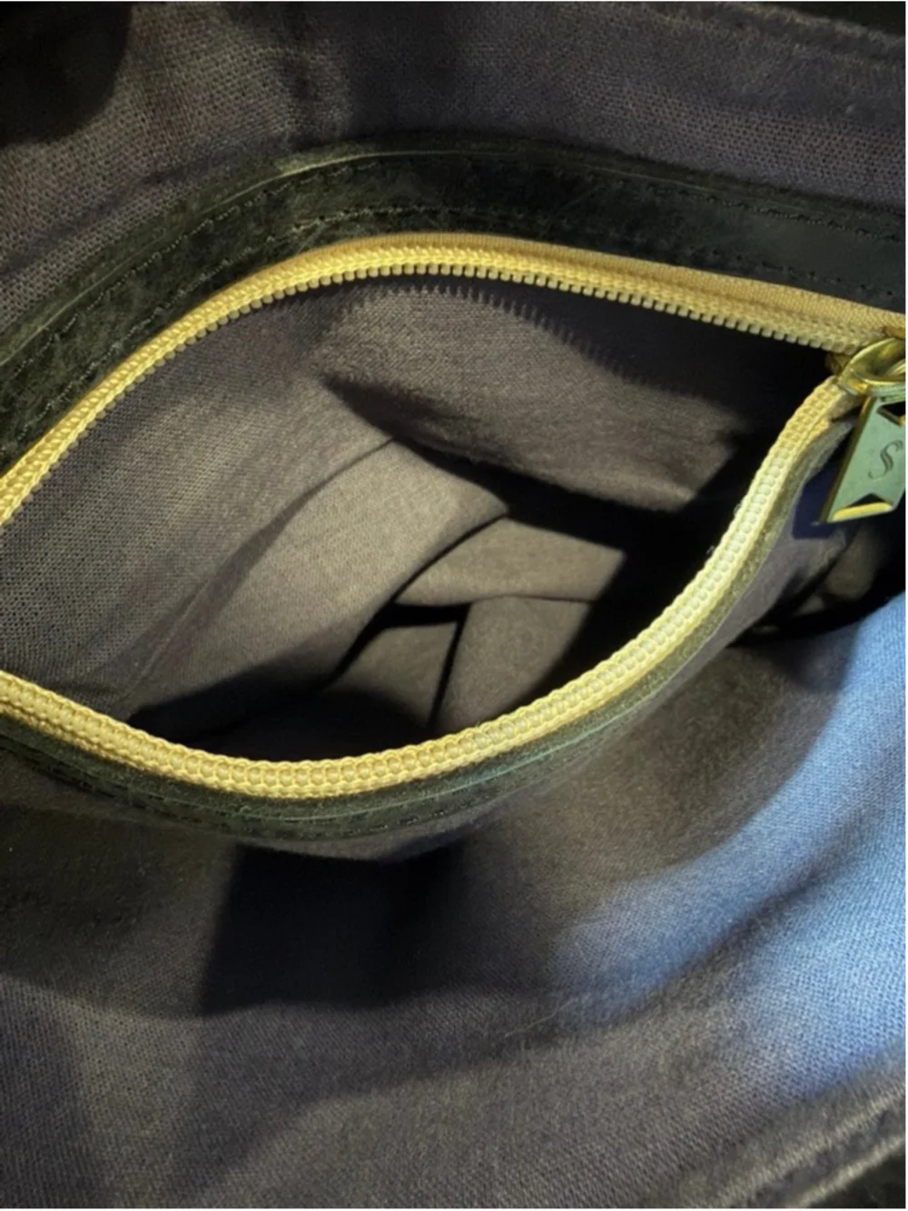 Sseko Leather Tote Bag Black Distressed Shopper Carryall Ethiopia flaw